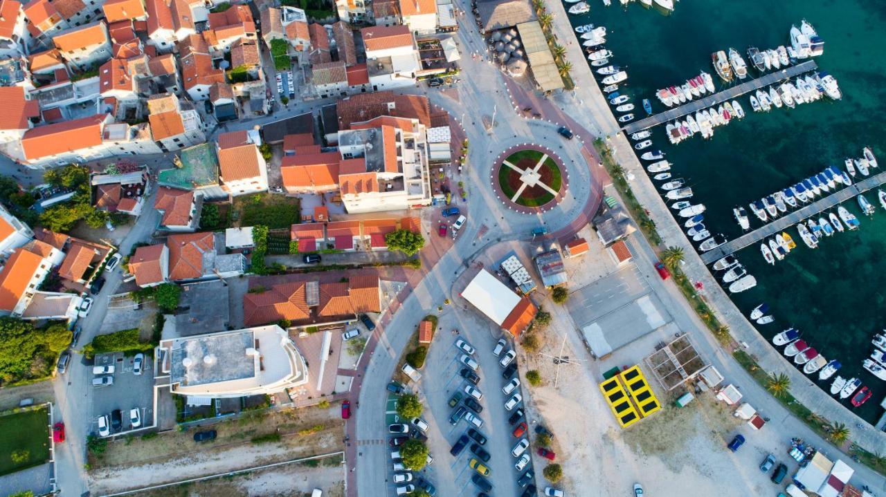 Apartman Mali Raj Pakoštane Dış mekan fotoğraf